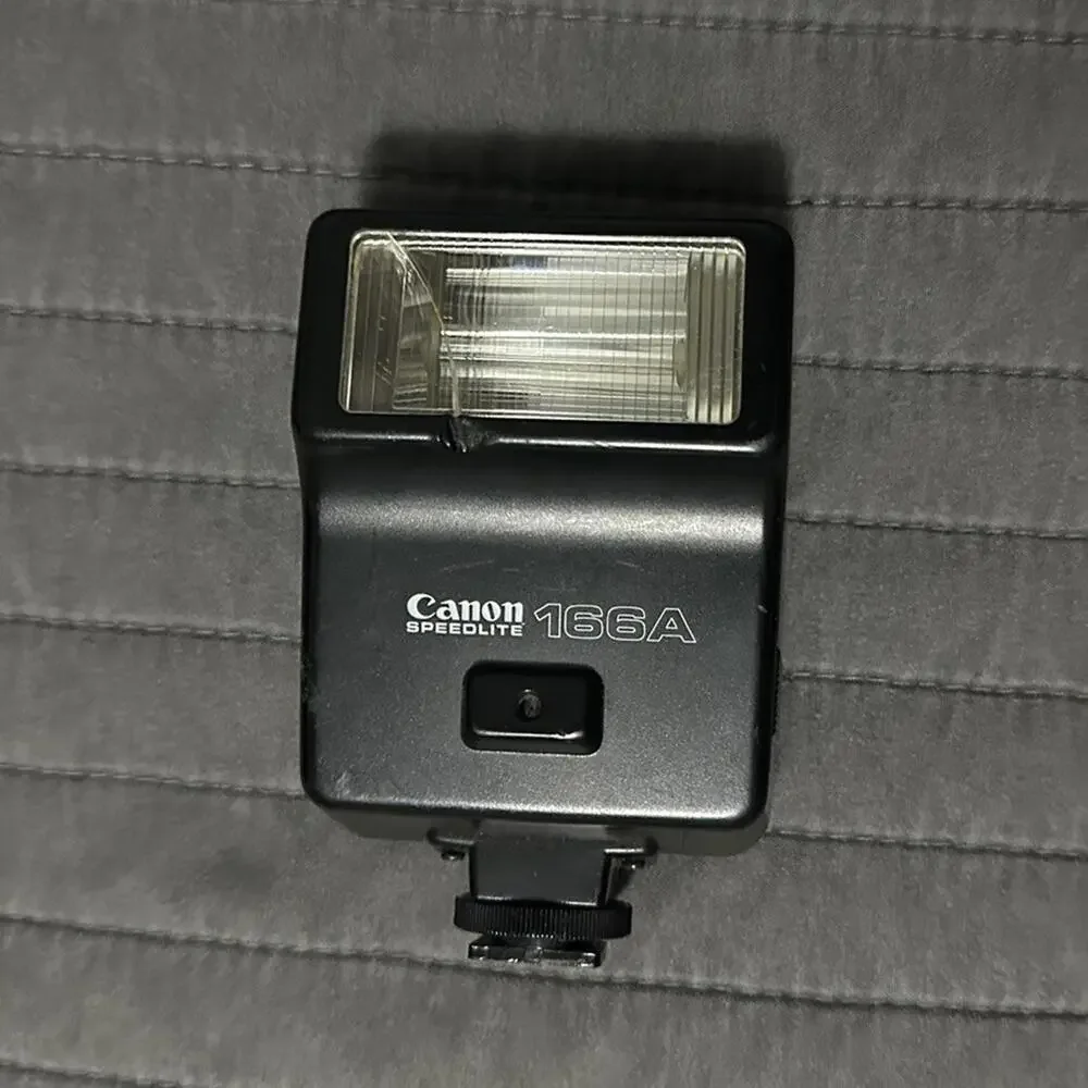 Canon Speedlite 166A Shoe Mount Flash for AE-1 A-1 FTB Canon UNTESTED READ !!